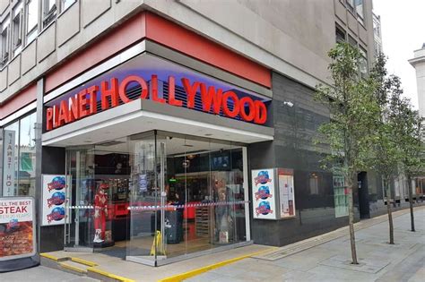 planet hollywood london restaurant review boo roo  tigger