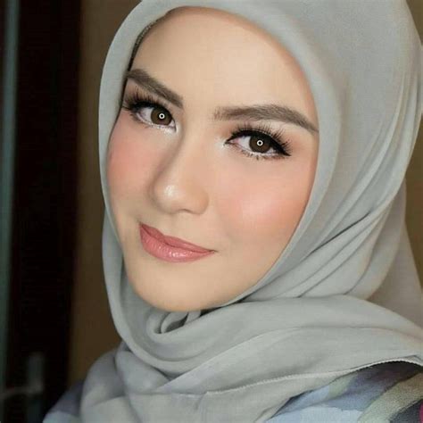 Simple Makeup With Hijab Tutorial And Hijab Makeup Tips Hijab Makeup