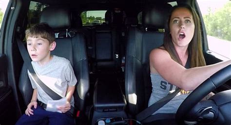 teen mom 2 s jenelle evans pulls out gun in front of son