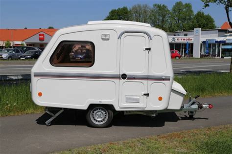 kleine wohnwagen neu wohnanhaenger freizeitwagen mini caravan kleinen camper  kg