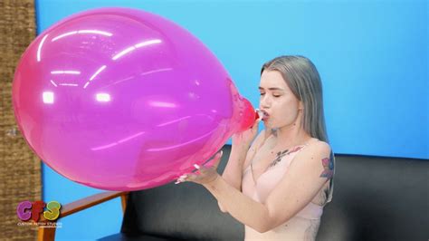 Lexi C S Blow To Pop Return Hd Wmv 1920x1080 Custom Fetish Shoots