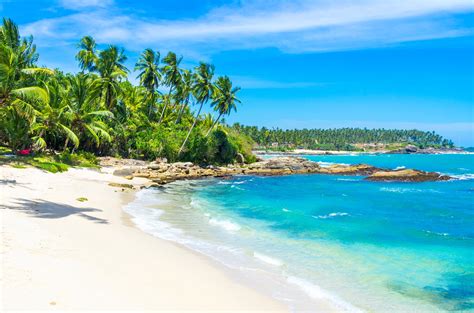 sri lanka beach holidays trailfinders trailfinders  travel experts