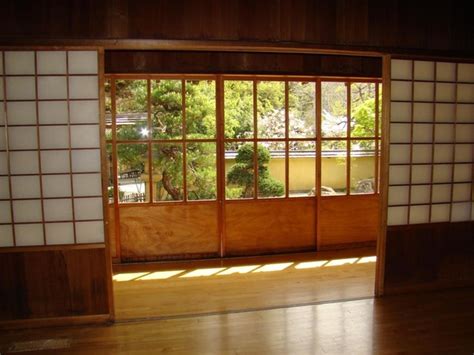 Why Can T We Have Sliding Interior Doors Like The Japanese