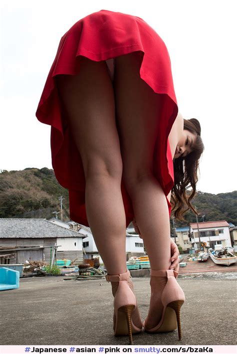 japanese asian pink panties japanties upskirt public outdoor
