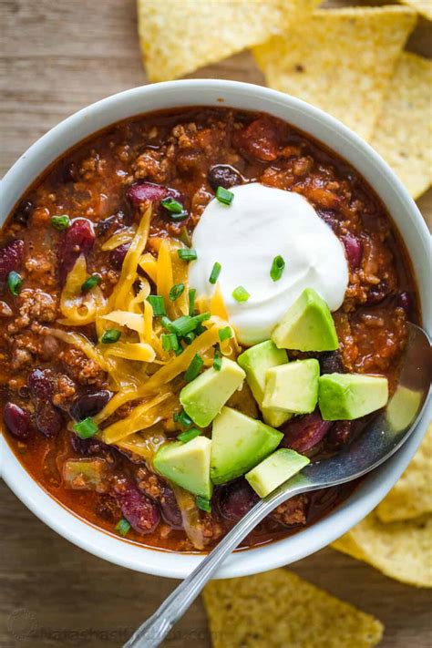 slow cooker chili recipe natashaskitchencom