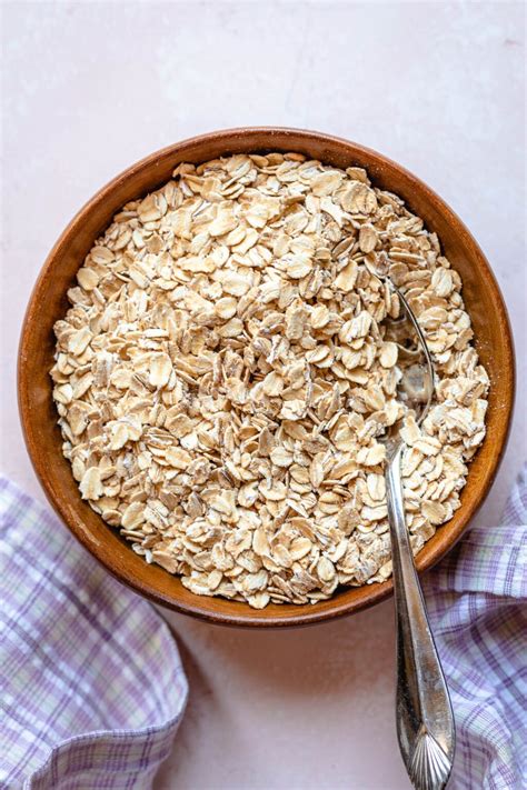types  oats difference  steel cut rolled instant  spoons