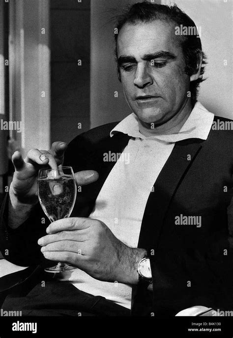 Sean Connery Der Schauspieler April 1971 Stockfoto Bild 20086948 Alamy