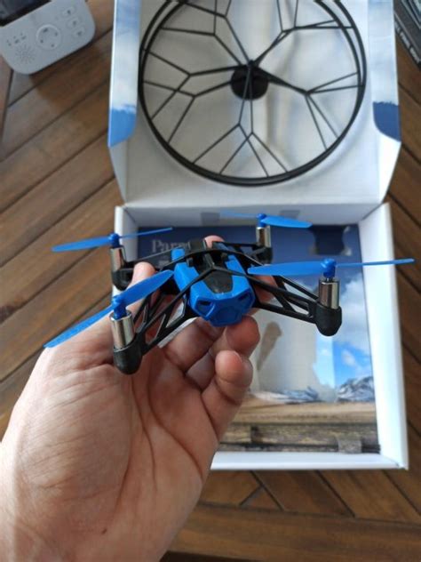 parrot mini drone rolling spider de segunda mano por  eur en madrid en wallapop