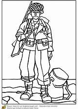 Coloriage Soldat Militaire Imprimer Guerre Mondiale 2eme Américain Seconde Soldats Hugolescargot Americain Chevaliers sketch template