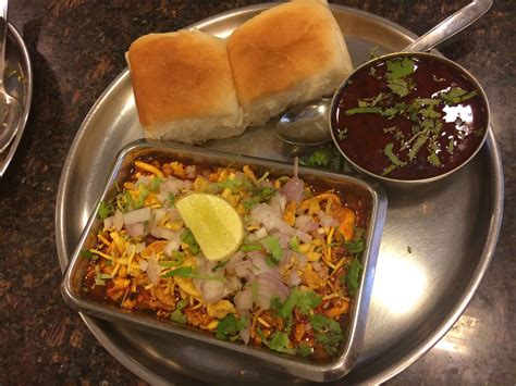 Ultimate Guide For Authentic Misal Pav In Pune