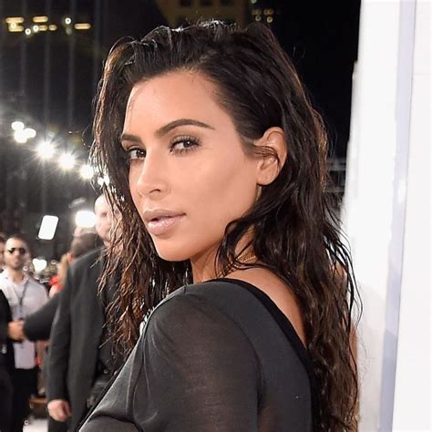 kim kardashian s sexiest makeup looks that will make you thirsty af