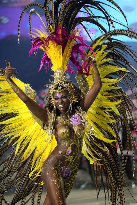 Enjoy Hourglass Bodies Of Latina Divas On Carnival 66