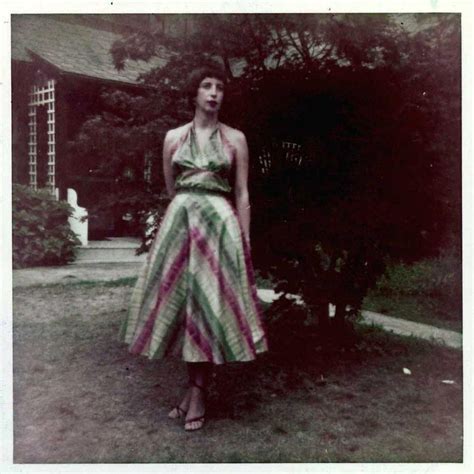 50s ladies in kodachromes looking back to women fashion over 60 years