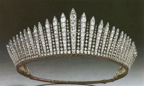royal order  sartorial splendor tiara thursday queen marys fringe tiara