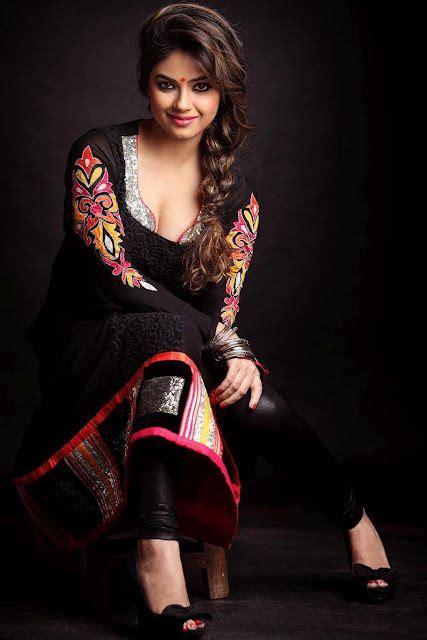 meera chopra latest hot pics beautiful bollywood actress indian
