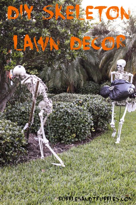 DIY Skeleton Lawn Decor for Halloween | Home Design