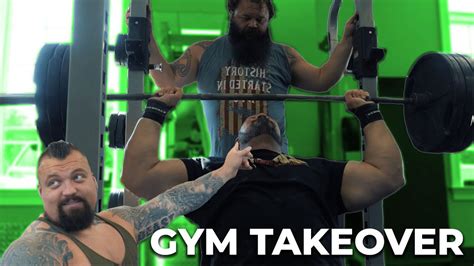 Worlds Strongest Men Take Over Public Gym Youtube