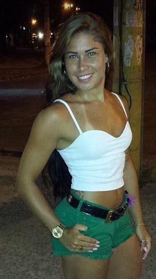 rio street cleaner dubbed sweeper babe becomes internet