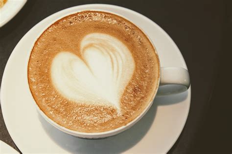 kaffee herz kaffeeliebe kostenloses foto auf pixabay