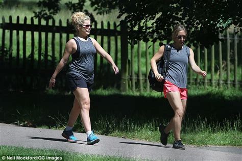 paloma faith puts on a sporty display as she makes the most of the sun in london daily mail online