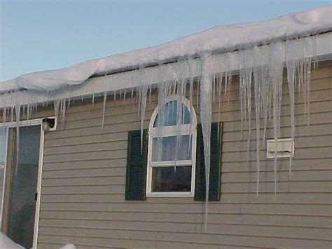 expert tips  winterize  mobile home   save money   utility bills