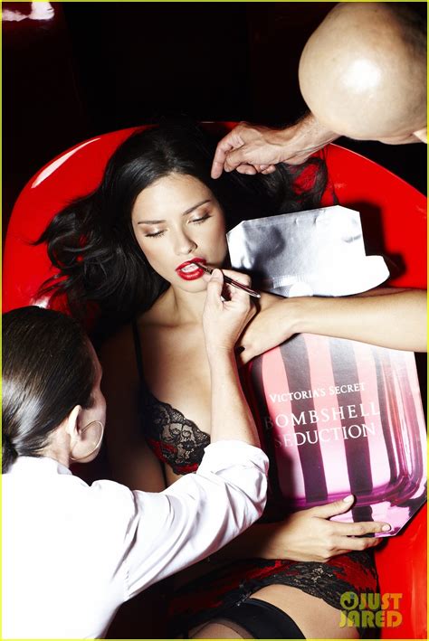 Miranda Kerr Victoria S Secret Holiday Campaign Sneak