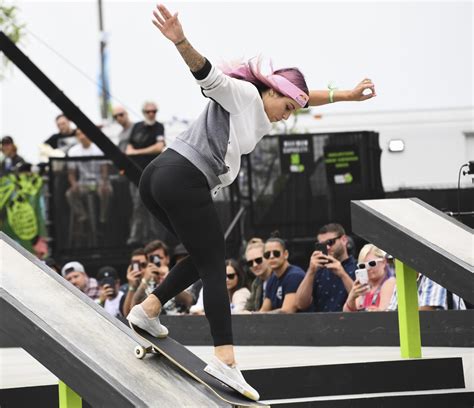 female skateboarder leticia bufoni continues what her predecessors
