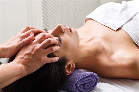 Why Is An Indian Head Massage Right For You Astra Medicare