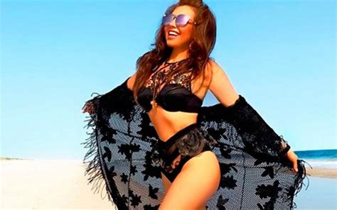 Thalía Presume Su Diminuta Cintura ¡con Sexy Bikini En Instagram El