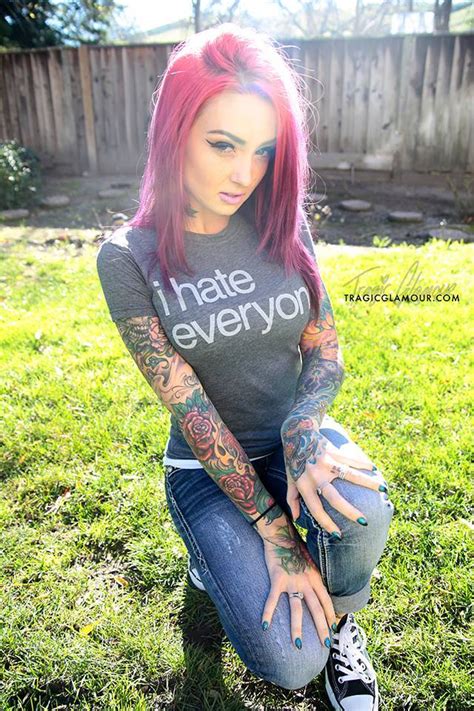 model of the day tattooed beauty staci castle