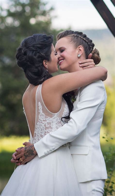 Lesbian Brides Inpsiration Amy Merritt Hair And Makeup With Cakeknife