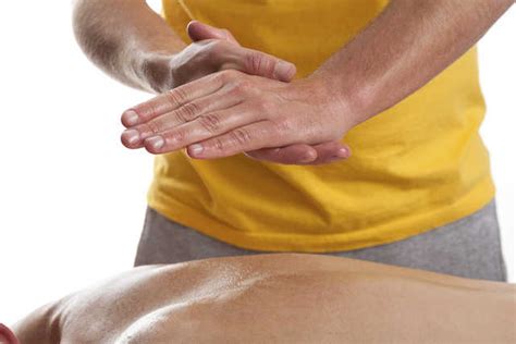 male masseur full body massage central london sports deep tissue
