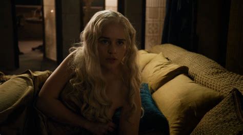 emilia clarke topless thefappening