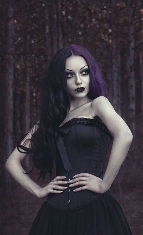 darya goncharova goth girl fashion gothic outfits goth