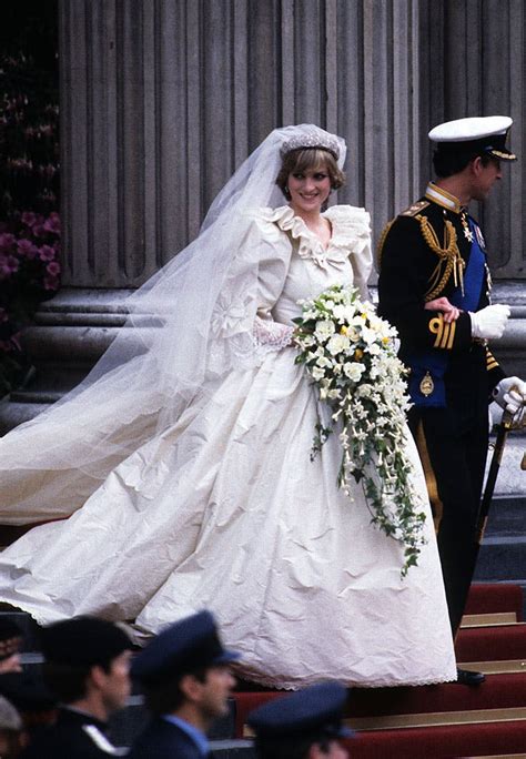 Princess Diana Had A Secret Back Up Wedding Gown Purewow