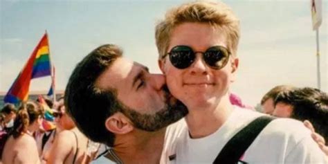 gay couple goes viral after recreating their pride kiss photo 24 years