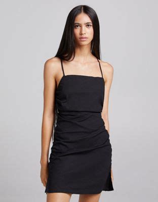 bershka nauwsluitende mini jurk met bandjes op de rug  zwart asos