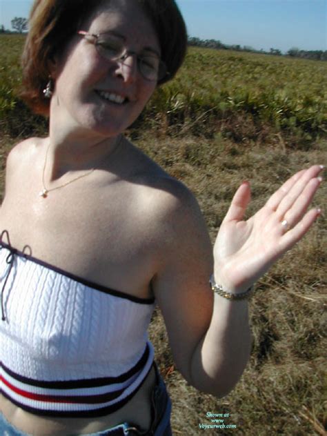Nude Wife Sp Flashing While Hiking June 2010 Voyeur Web