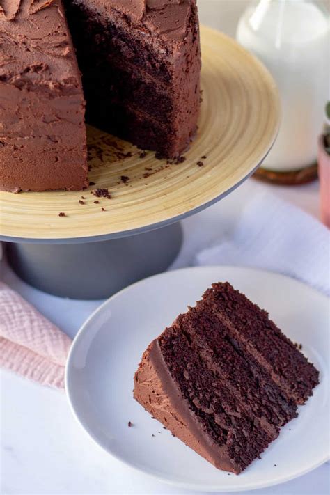 Practically Perfect Chocolate Cake How To Be Awesome On 20 A Day