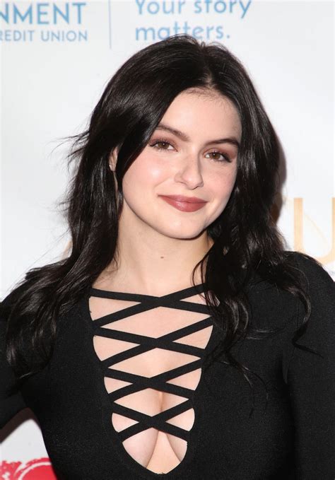 ariel winter cleavage the fappening 2014 2019 celebrity photo leaks