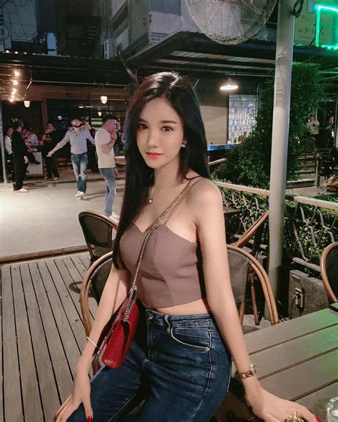 Lyn Sarinda – Most Beautiful Trans Girl Thailand – Thai Transgender