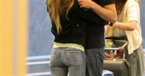 bubles wife in jeans perfects ass bodies in pants