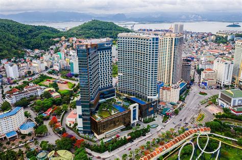 muong thanh luxury ha long centre hotel   updated