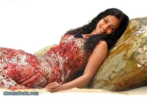 Hot Celebrity Bollywood Nithya Menon Hot Actress Images