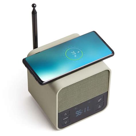 mooie draadloze telefoonlader lexon oslo news lite wireless charging pad wireless speakers