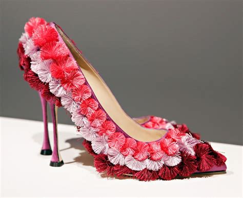 manolo blahnik creates stories   couture shoe designs glamour