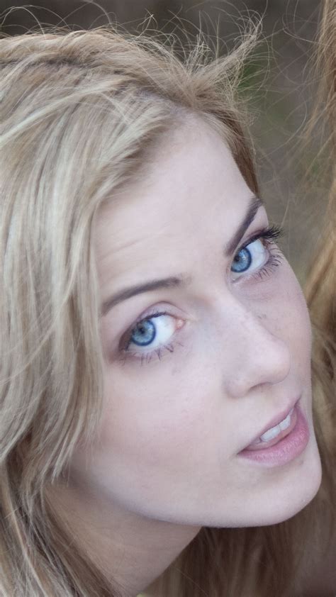 wallpaper women blonde blue eyes abigaile johnson pornstar face looking at viewer