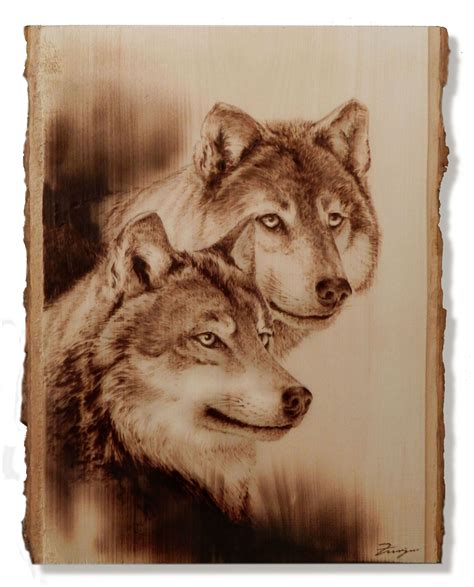 wood burned wolves  dennis franzen houtbrand hout ontwerp houtbrandwerk