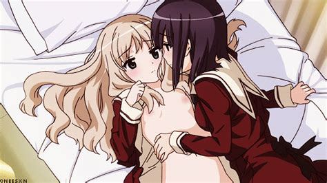rule 34 2girls animated animated bed black hair blonde