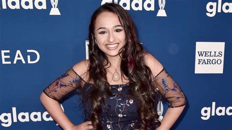 reality tv star jazz jennings doing great after gender confirmation surgery abc news